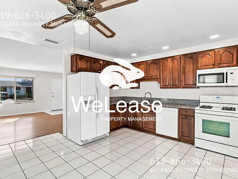 789 Dorothea Ave — Photo 1