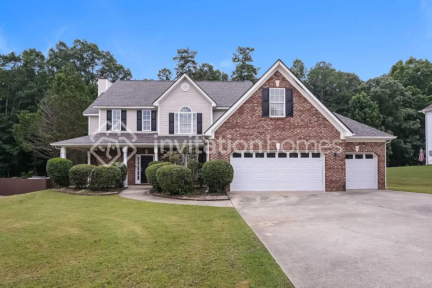 1038 Fountain Lakes Ct Lawrenceville, GA 30043 — Photo 1