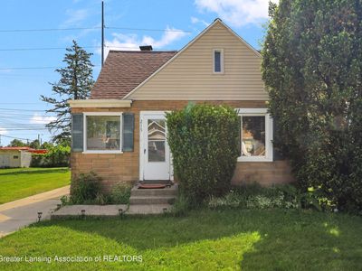 215 Hungerford St, Lansing, MI, 48917