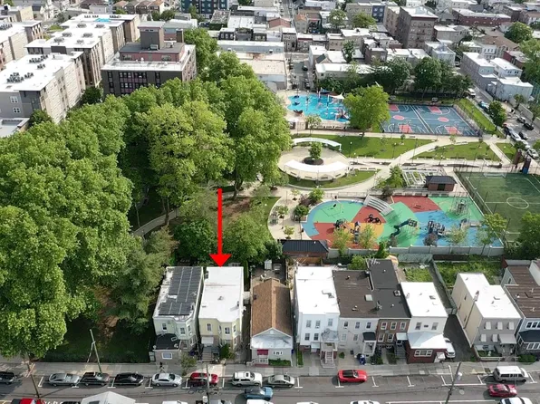 608 57th Street image 22 of 33