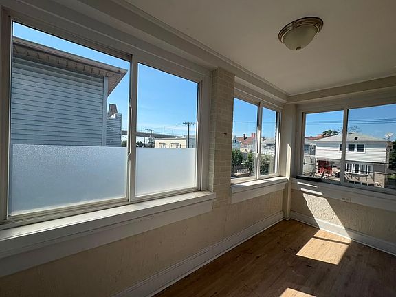 2nd image of 14 Juliette St Floor 2