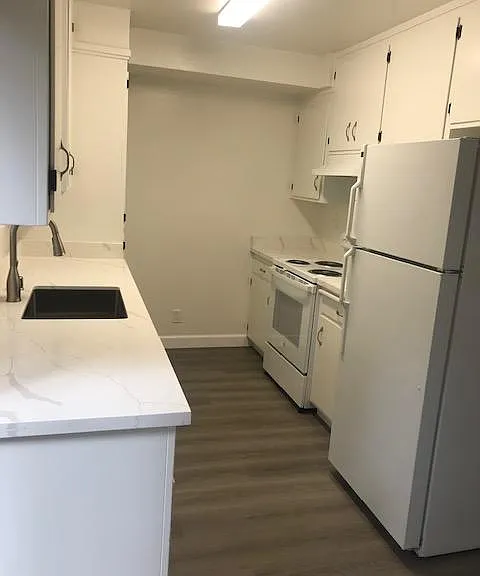 2111 Overlook Dr #B — Photo 5