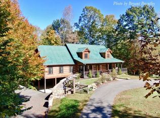 315 Old Forge Rd, Pilot Mtn, NC 27041