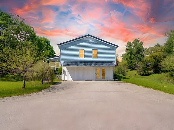 3rd image of 3429 Nafziger Rd