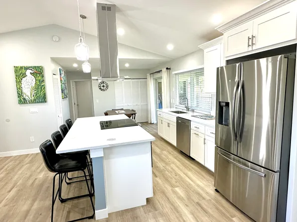 7835 Grande Pine Rd, Bokeelia, FL 33922