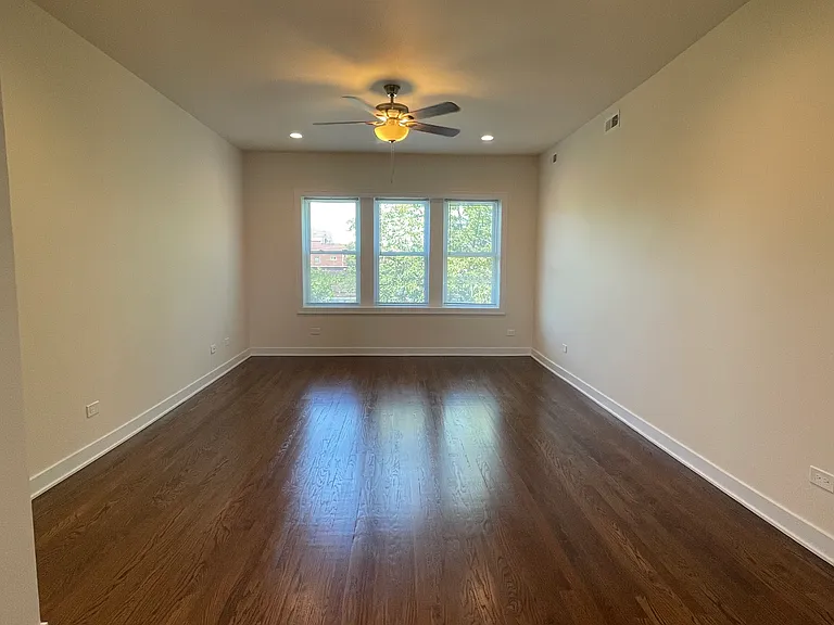 2819 W Cullom Ave #3 — Photo 6