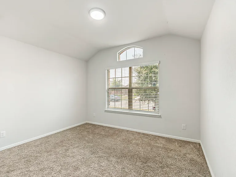9717 Snowbell Ln — Photo 22