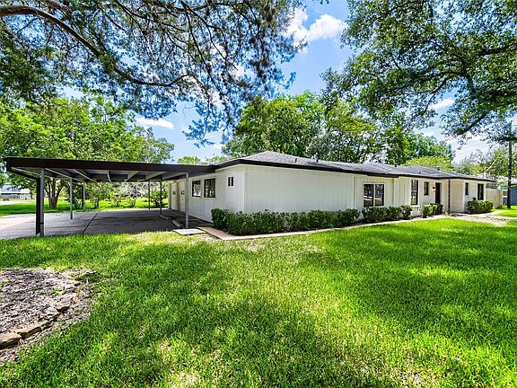 3rd image of 205 Morningside Dr