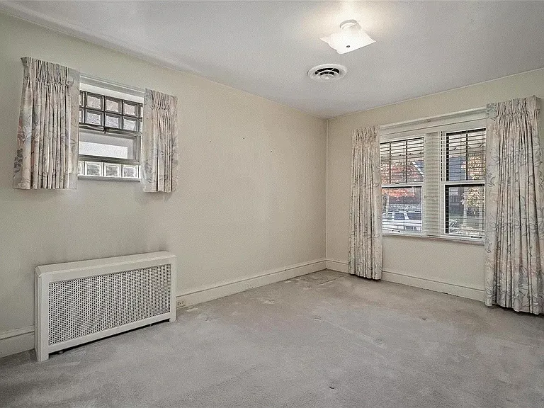 3835 Burgen Ave — Photo 11