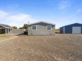 94 Dusty Rd, Burbank, WA 99323