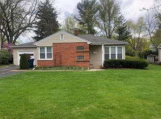 429 Fellows St, St Charles, IL