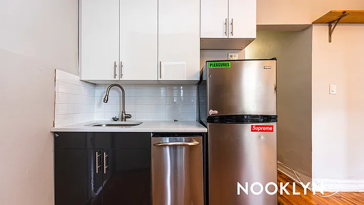 Rented by Nooklyn NYC LLC | media 3
