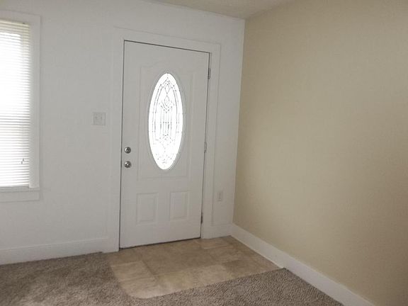 5th image of 405 Saint Francis St