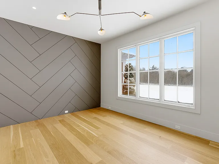 120 Halsey Ln — Photo 16