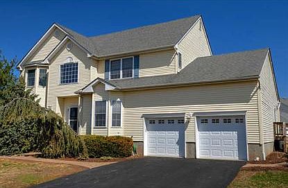 2nd image of 2 Varnon Ct