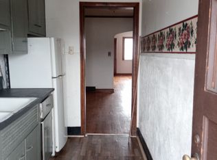 114 9th Ave, South Charleston, WV 25303