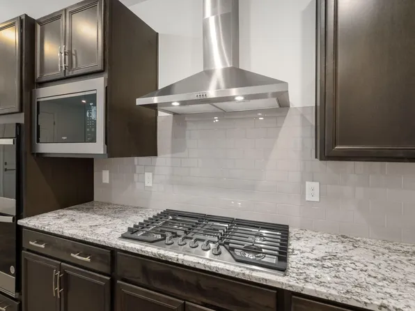 1926 Rosen Dr, Fort Collins, CO 80528