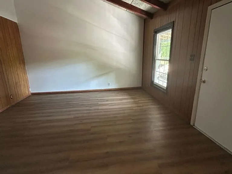 207 Audubon Dr — Photo 7