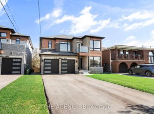 41 Saint Andrews Blvd, Toronto, ON M9R1W2