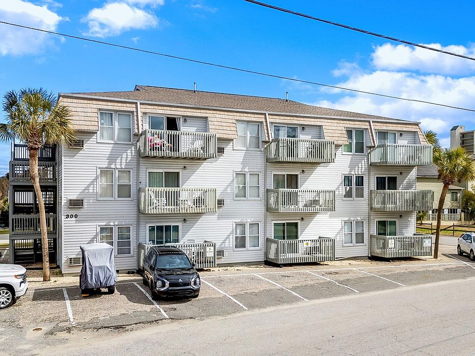 1st image of 300 47th Ave. S #1B