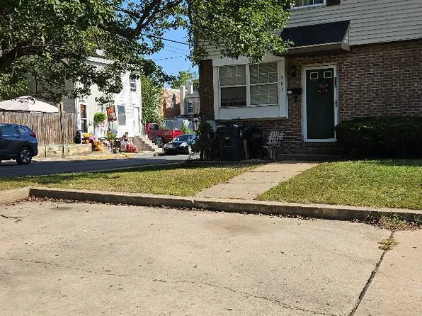 301 8th Ave, Wilmington, DE 19805