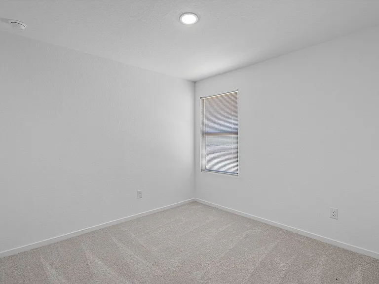 4107 El Dorado — Photo 23