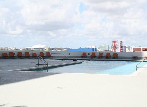 4th image of 1750 N Bayshore Dr #1001A