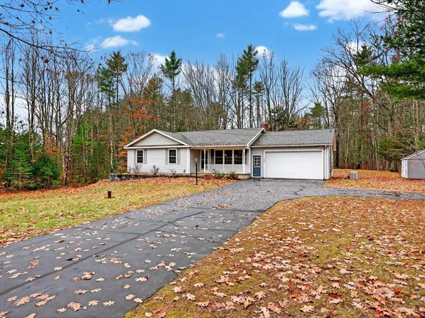 105 New Road, Arundel, ME 04046