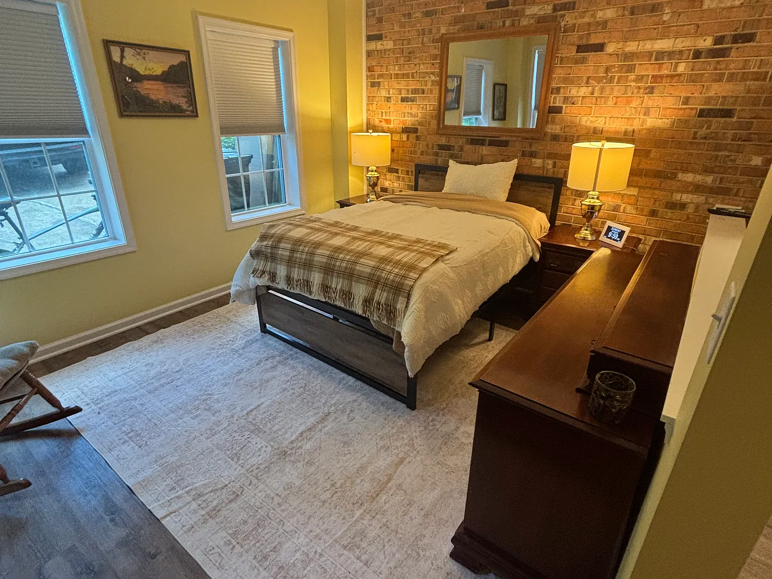 1 bed, 1500 sqft, $1,700 — Photo 3