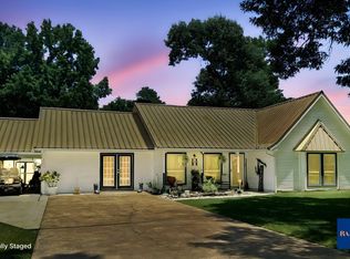 144 Thornton Rd, Trinity, TX 75862