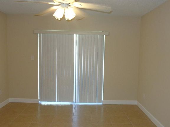 5th image of 1813 Michigan Ave APT B