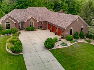 1517 Cherry Tree Rd, Avon, IN 46123