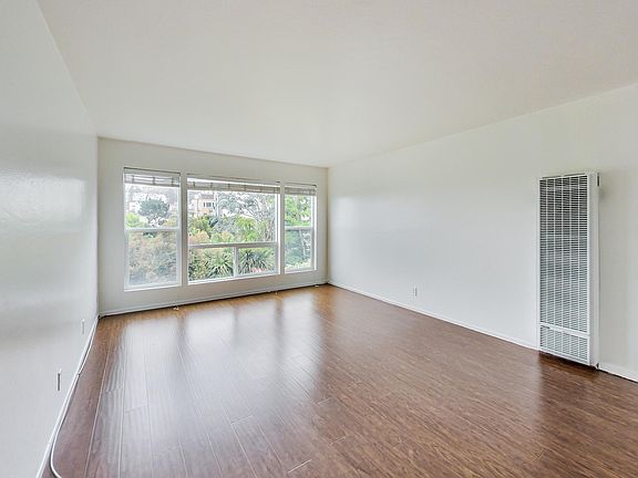 4th image of 4489 17th St Unit 1
