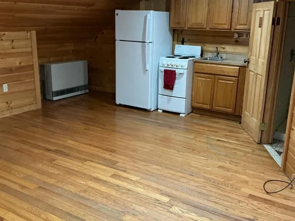 165 Wiscasset Road, 165 Wiscasset Rd #3, Gardiner, ME 04345