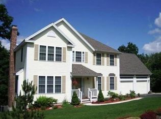 21 Fort Pond Hill Rd, Littleton, MA 01460