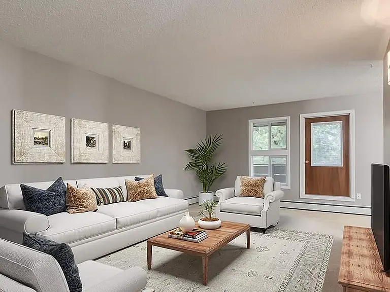 41 Grand Dr #101 — Photo 2