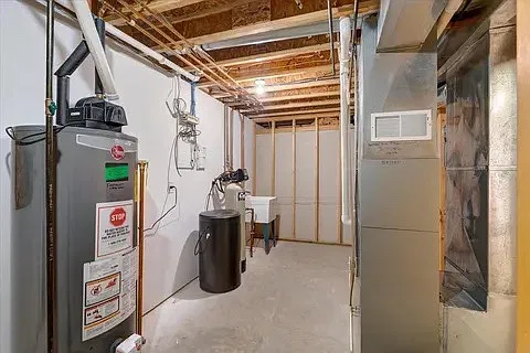 8140 Broadmoor St — Photo 24