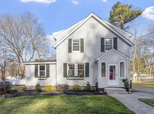 33 Enmore St, Andover, MA 01810