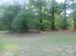 81 Cabin Point Dr, Montross, VA 22520