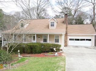 4354 Riverside Dr, Lilburn, GA 30047