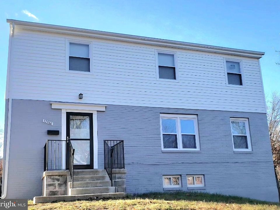 1st image of 12966 Claxton Dr #3-J