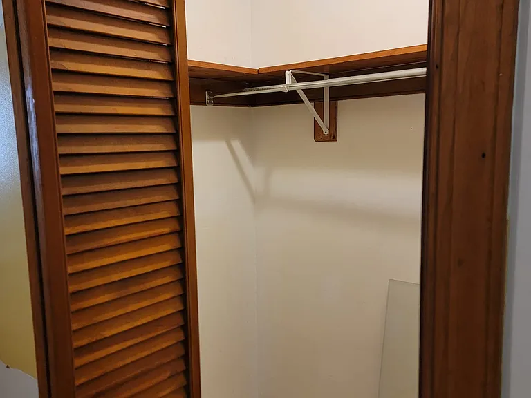 1500 Carriage Dr #0 — Photo 11