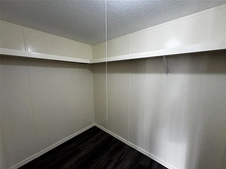 1001 NE 77th St #25 — Photo 7
