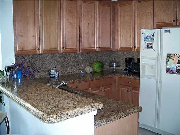 4th image of 7868 Exeter Blvd E #202
