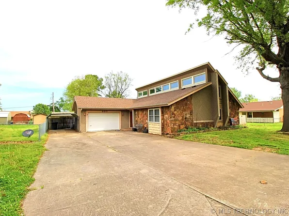 803 W Walnut St, Stilwell, OK 74960