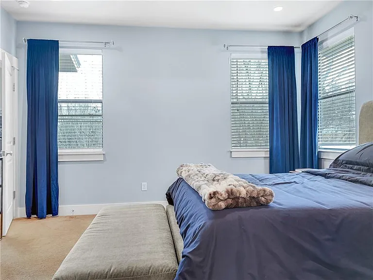 4120 Valley View Rd #A — Photo 8