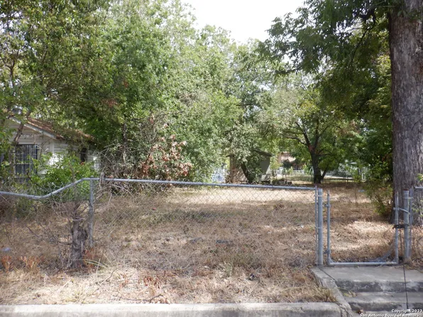 239 CARLE AVE LOT 10, San Antonio, TX 78204
