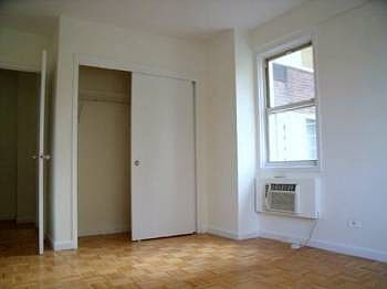 3rd image of 620 Lenox Ave APT 3M