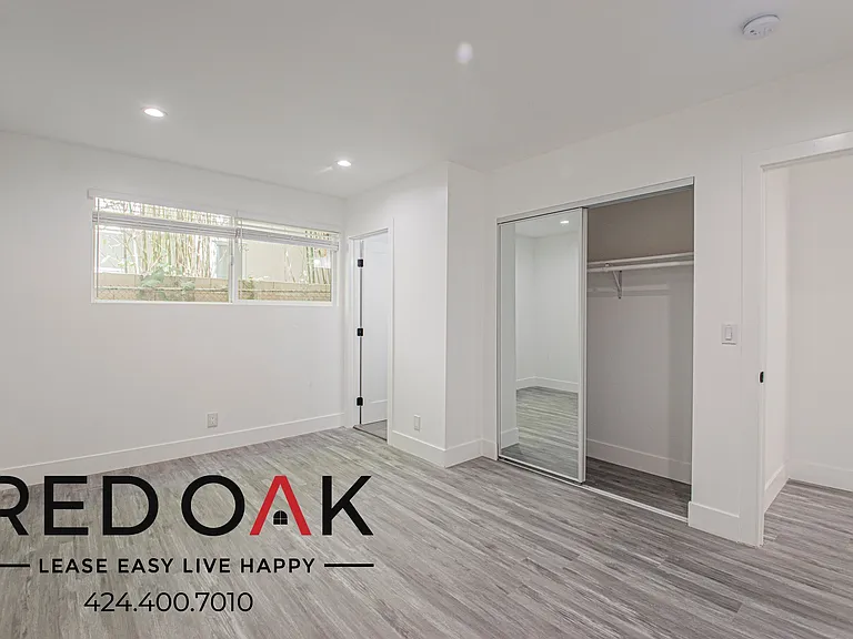 1350 N Fuller Ave #4 — Photo 15