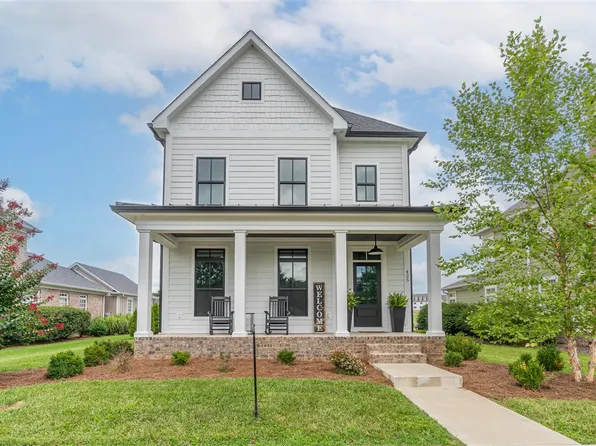 425 Keystone Dr, Bowling Green, KY 42103